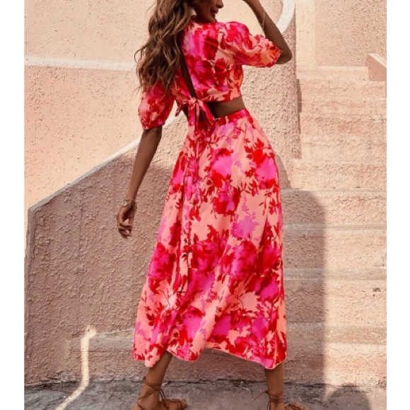 Boho red floral print cutout maxi dress - Picture 3 of 8